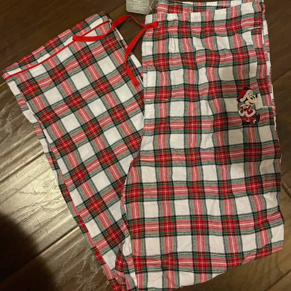 NWT XL Disney Christmas pajama bottoms